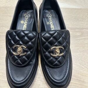 CHANEL Black Turnlock Quilted Loafers with Gold CC